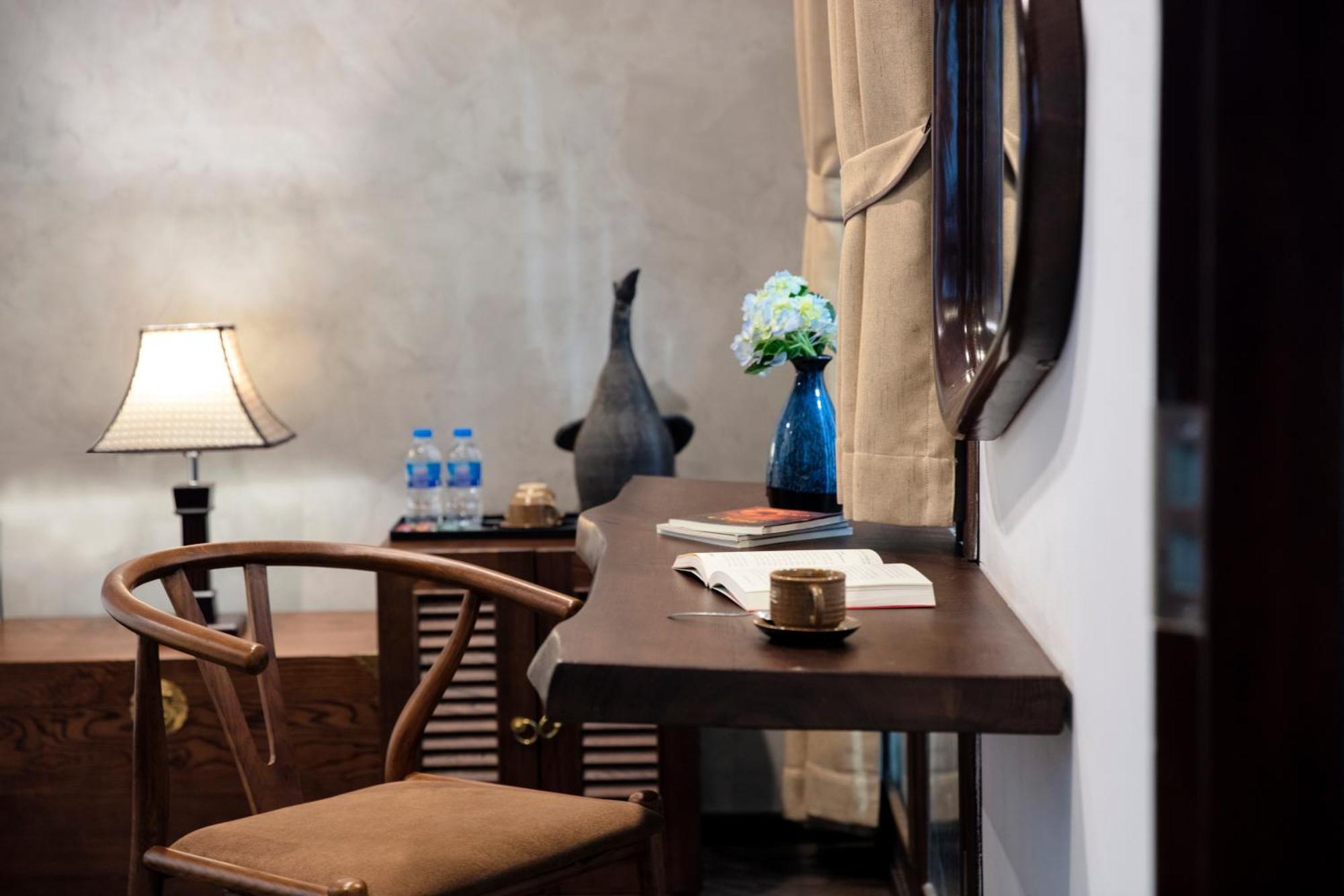 Draha Halong Hotel - Serenity, Charm And Nature - Preferred By Western Travelers Hạ Long Extérieur photo